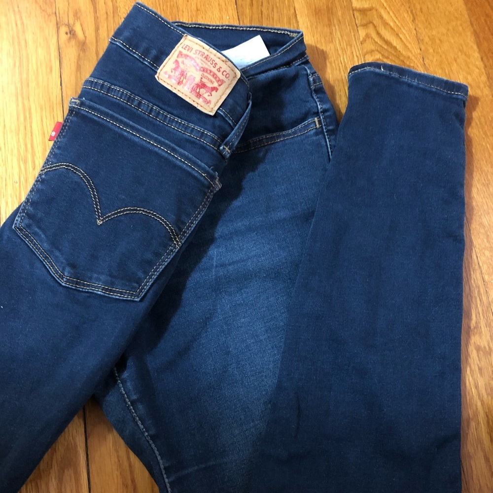 LEVI Jeans